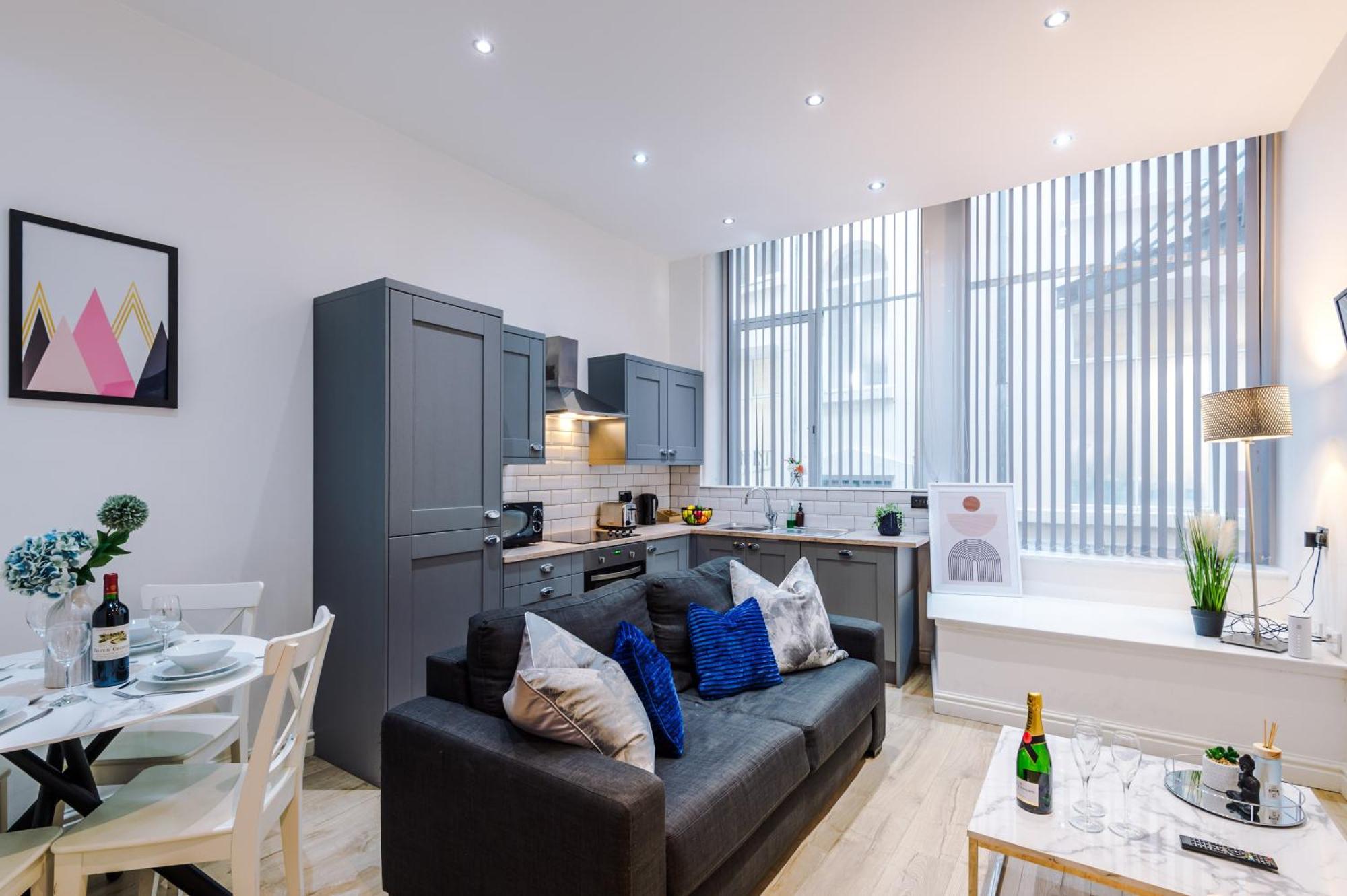 Modern 2-Bedroom Apt In The Heart Of City Centre Liverpool Exterior foto