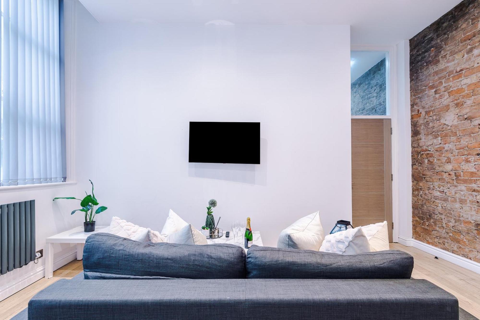 Modern 2-Bedroom Apt In The Heart Of City Centre Liverpool Exterior foto